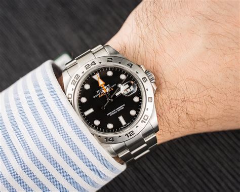 why is yhe explorer 1 rolex always in black|rolex explorer ii polar price.